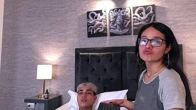 دردشة TeoAndMaddy الجنسية المباشرة