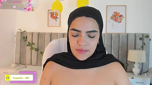 Umarani_'s Live XXX Chat