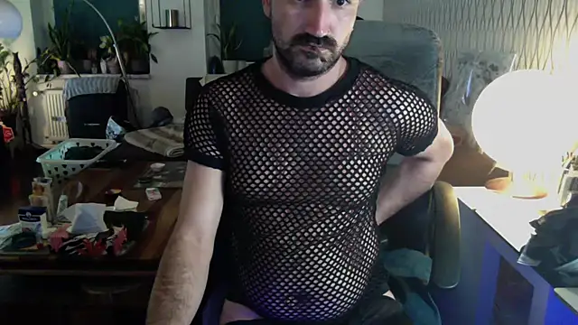 tomz0819 Live XXX Chat