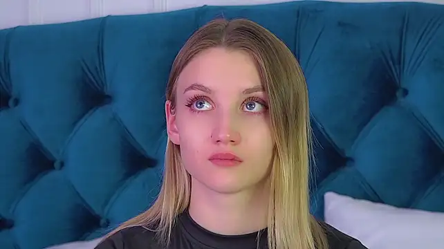 Živý XXX chat StacyEvances