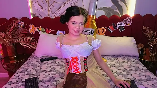 SkyeHayes' Live XXX Chat