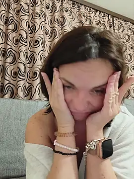 دردشة Diamond_Monna الجنسية المباشرة