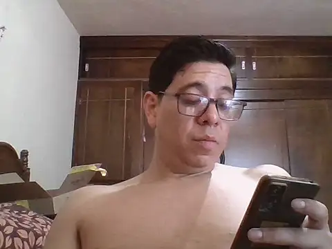 Yankoloco92 Chat XXX in diretta