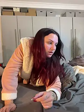 OliviaaFischer 现场XXX聊天
