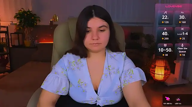Viola__Shy live XXX chat