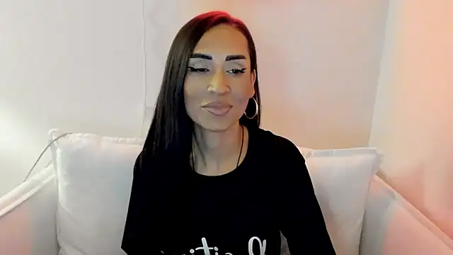 Chat +18 de ExotiqueFlower ao vivo