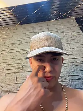 Lander_Cruz Live XXX Chat