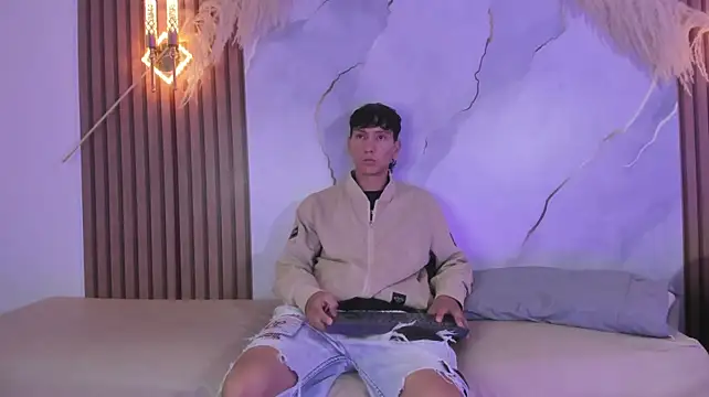 Sammy_OS élő XXX-chatje