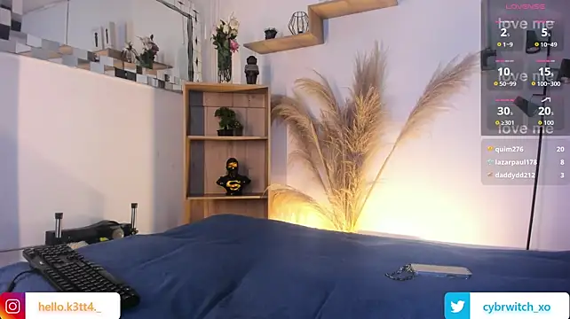 Kitty_vamp Chat XXX in diretta