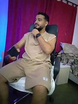 Онлайн чат XXX BadboyX333