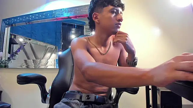 Mr_Dylan1 Live XXX-chat