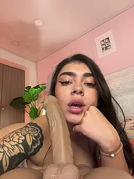 دردشة Lummii_ الجنسية المباشرة