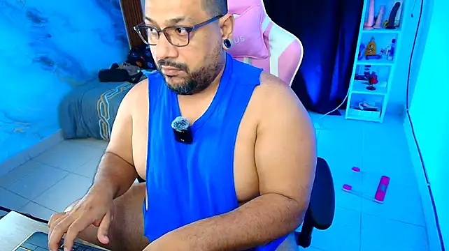 jacoob_woods' Live XXX Chat