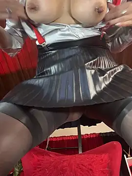 Chatroom XXX en direct de MistressAndre