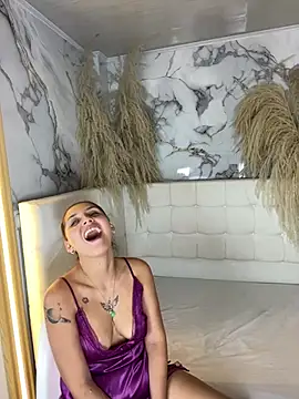 Онлайн чат XXX CandyOff1