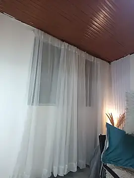 _lara1's Live XXX Chat