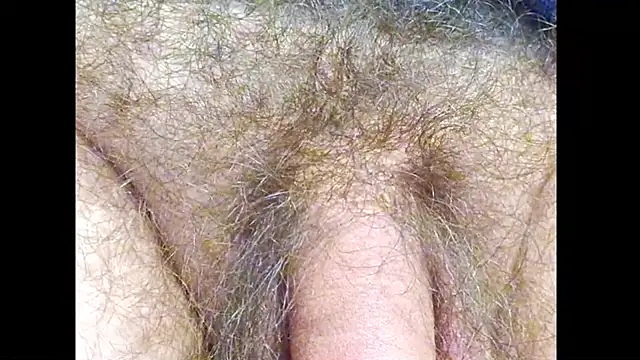 hairyuncut00 Chat XXX in diretta