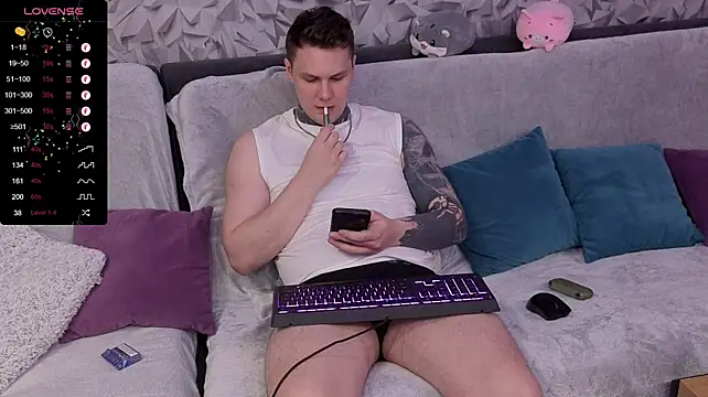 Chat XXX en directo de Lechery_boy