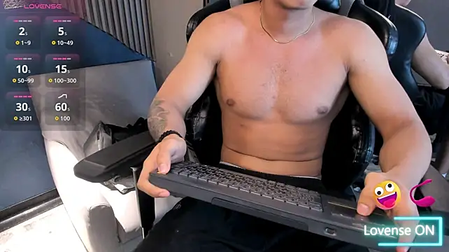 Chat XXX Live Axxel_Muscle