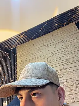 Lander_Cruz – Naživo XXX chat
