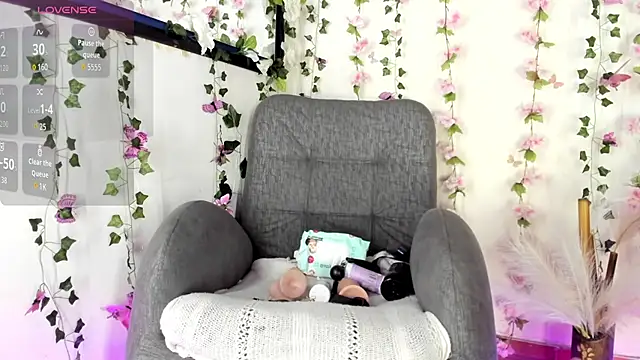 saray__jones 라이브 XXX 채팅
