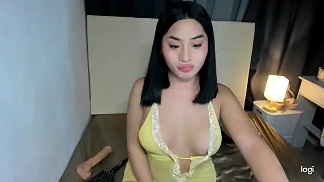Urgirljasiminn Live XXX chat