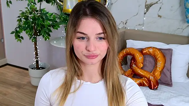 SweetyLicky Live XXX-chat