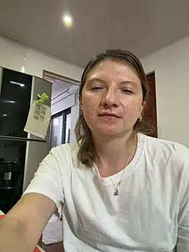 Cherryxx's Live XXX Chat