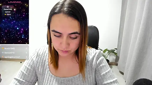 XXX chat uživo modela maryluna95
