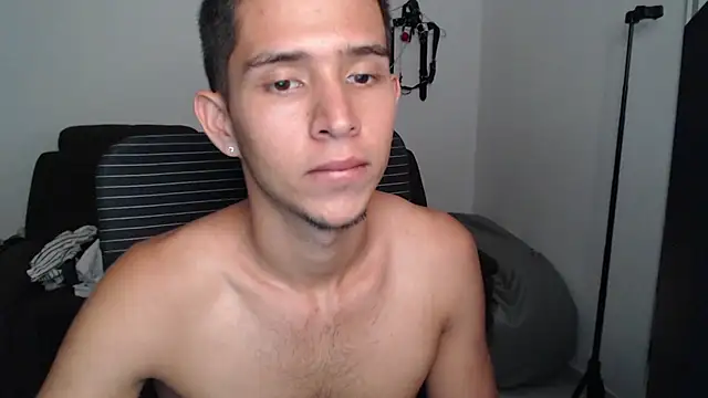 harold_18_ webkamerás műsora