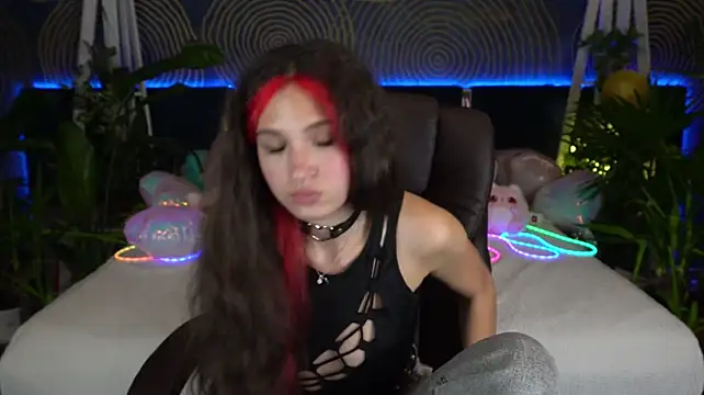 XXX chat uživo modela BabyFlowerr