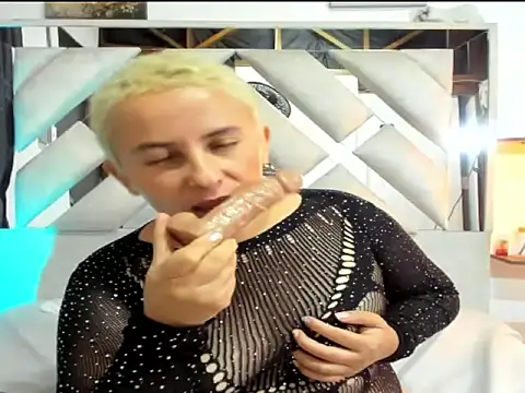 Tokyochantelle1 라이브 XXX 채팅