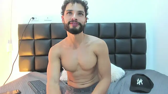 Ethan_Wolf75 Live XXX Chat