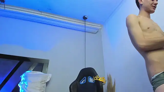 Živý XXX chat Sam_Restwod