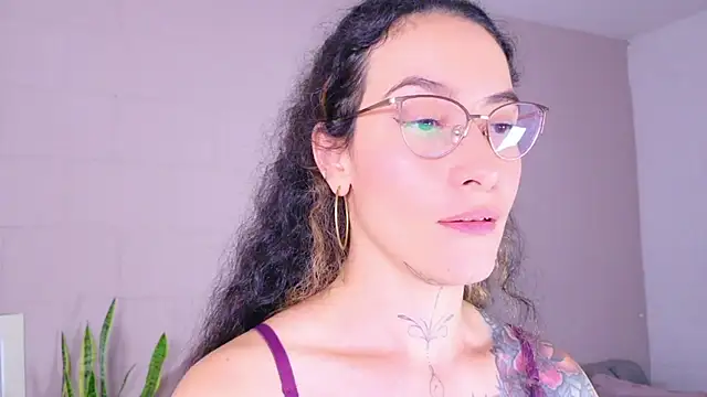 Bella__Rose1 Chat XXX in diretta