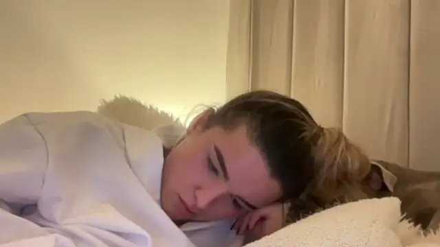 maisiesmithx Adlı Modelin Canlı XXX Sohbeti