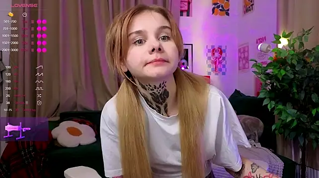 Chatroom XXX en direct de Britney_Lynch
