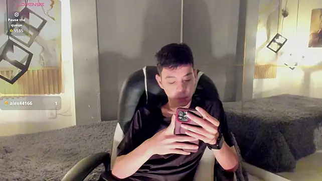 Chat XXX ao vivo de ash_ka