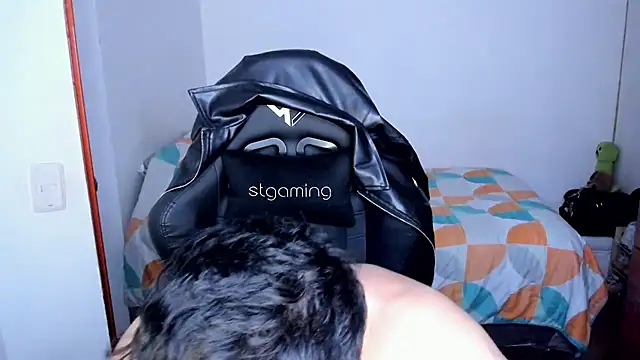 Онлайн чат XXX Tommy_Bred