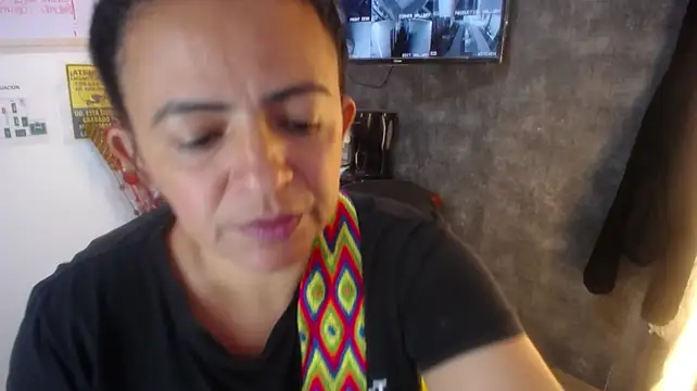แชท XXX สดของ Natasha_Fox_Bms