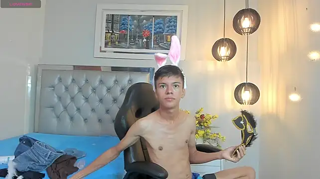 fem_danny7 élő XXX-chatje
