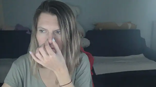 Živý XXX chat night_is_dark