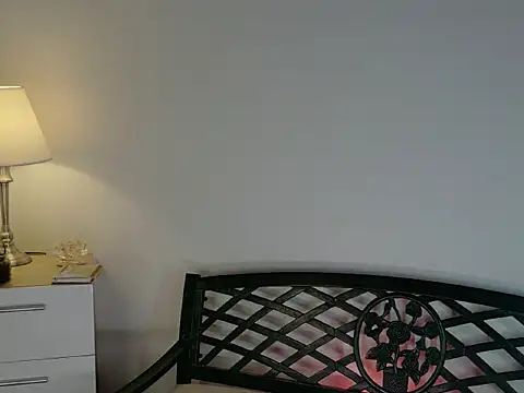 Živý XXX chat Totyy_Montes