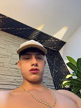 Chat +18 de Lander_Cruz ao vivo