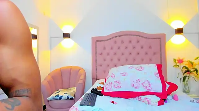 Molyrestrepo Chat XXX in diretta