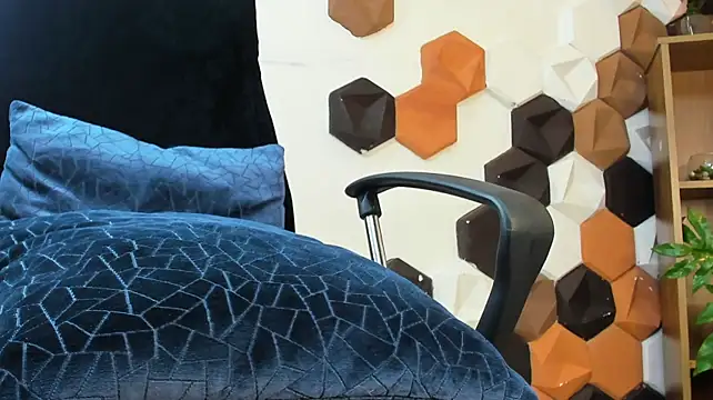 LoganHudsson Chat XXX in diretta