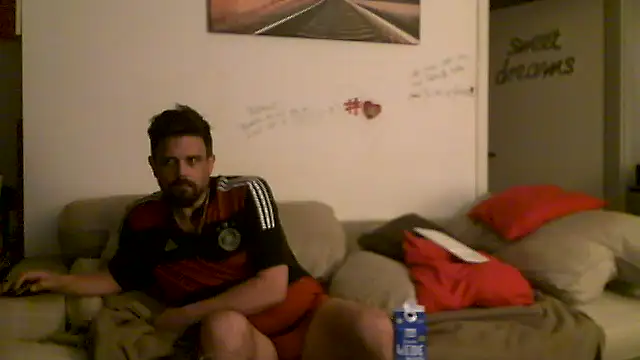 Chat +18 de B-A-M-B-I ao vivo