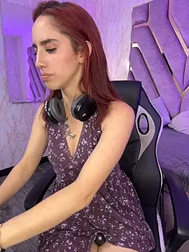 Elodiee_Roussee Chat XXX in diretta