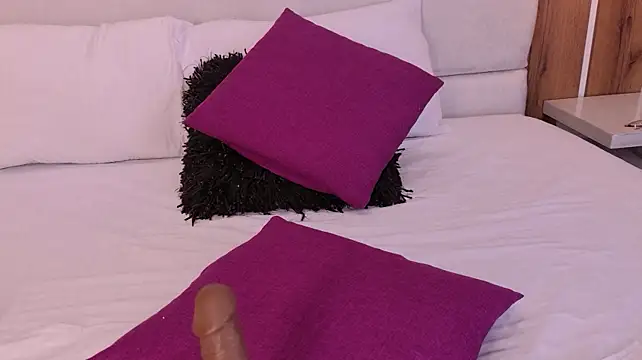 AmmyJones_ Chat XXX in diretta