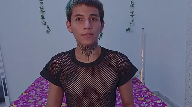 Chat XXX ao vivo de Kitsune_rei